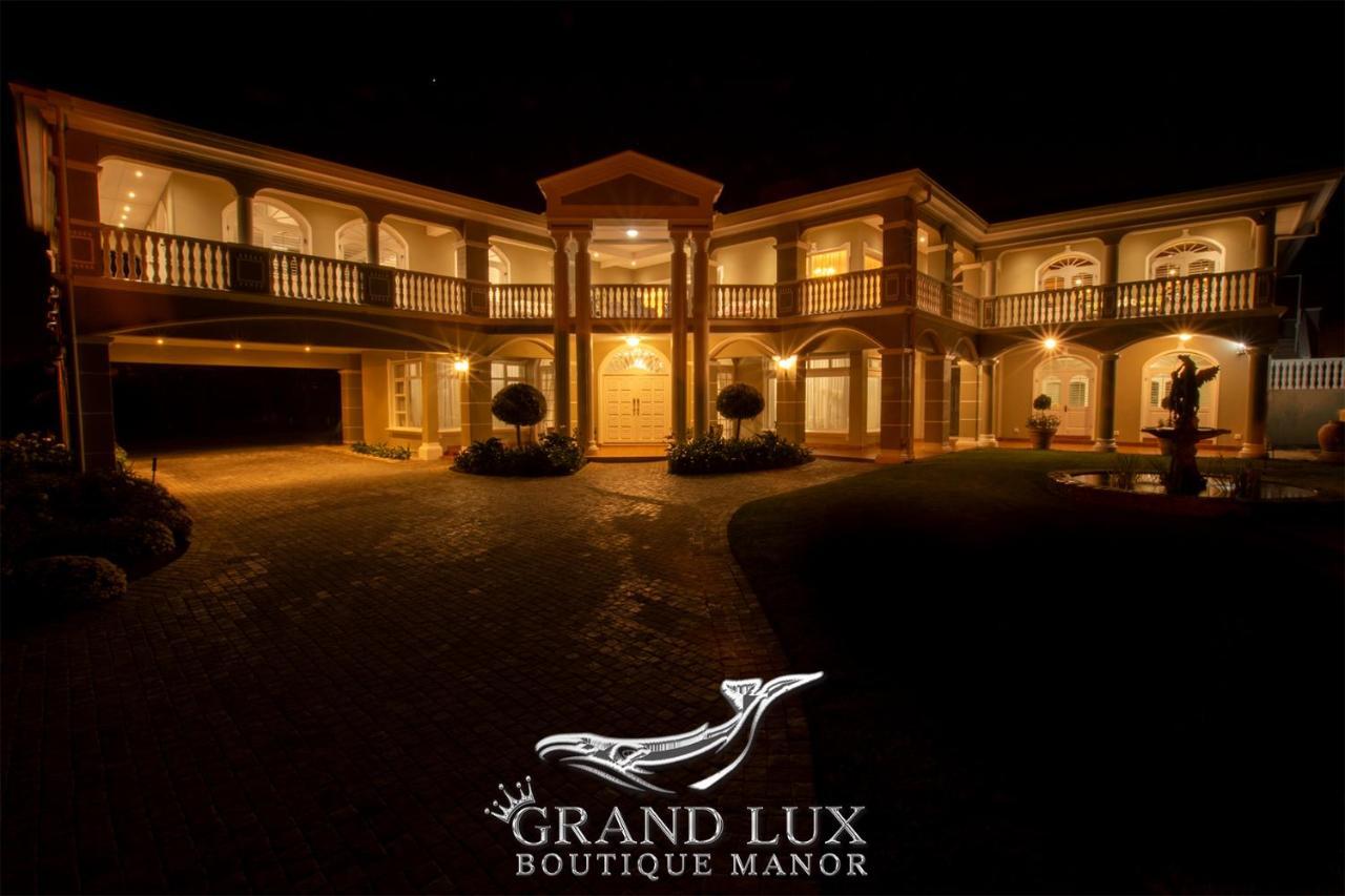 Grand Lux Boutique Manor Hotel Херманус Екстериор снимка