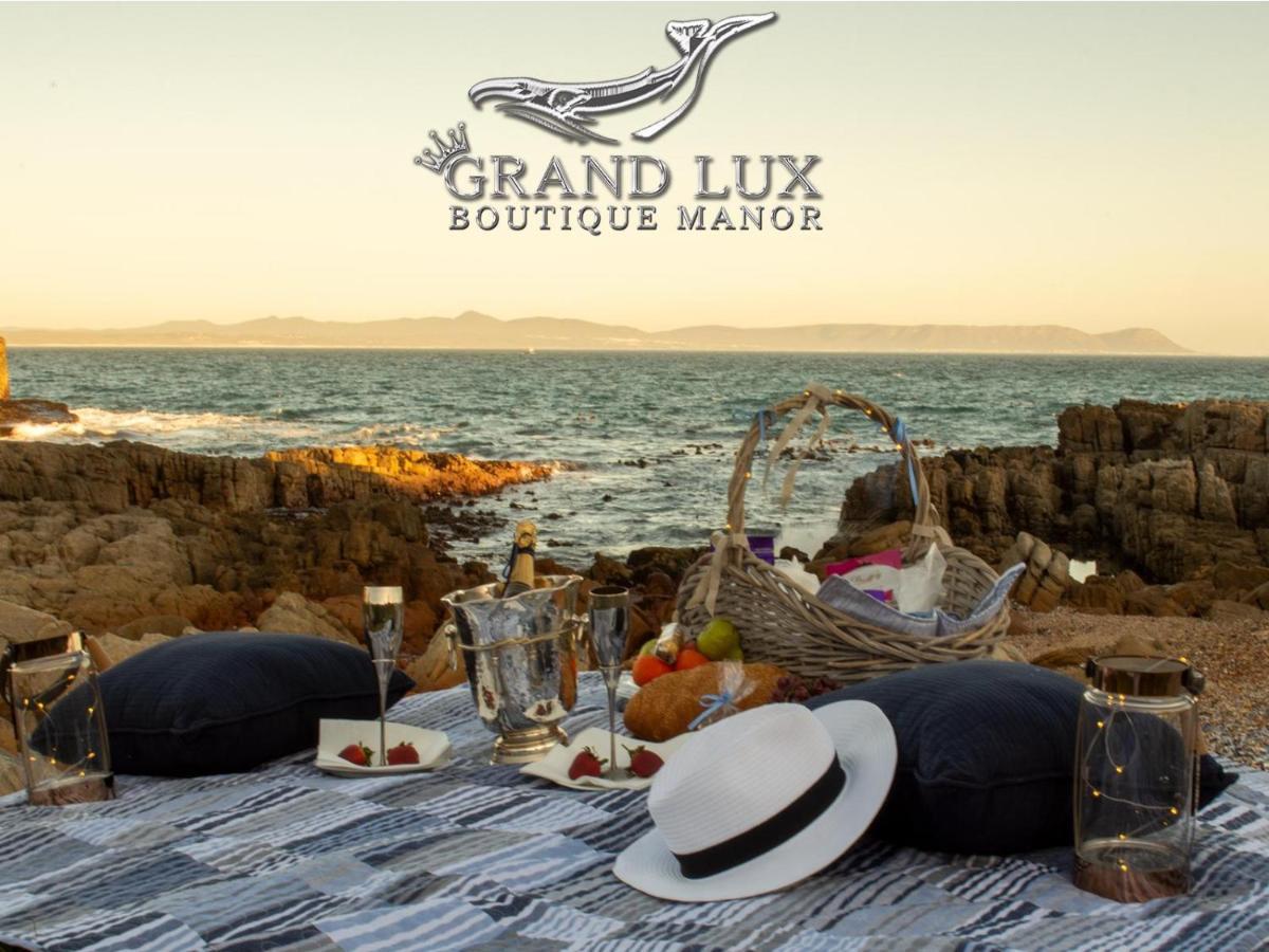 Grand Lux Boutique Manor Hotel Херманус Екстериор снимка