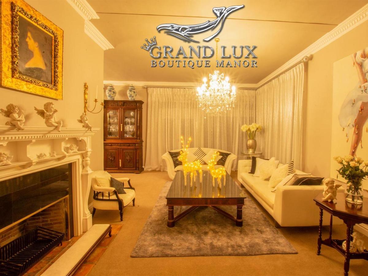 Grand Lux Boutique Manor Hotel Херманус Екстериор снимка