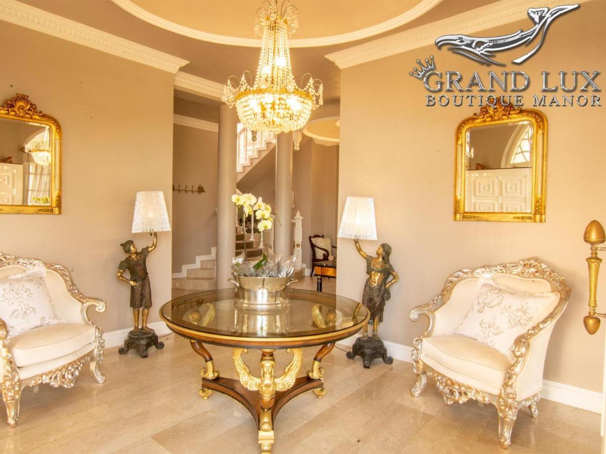 Grand Lux Boutique Manor Hotel Херманус Екстериор снимка