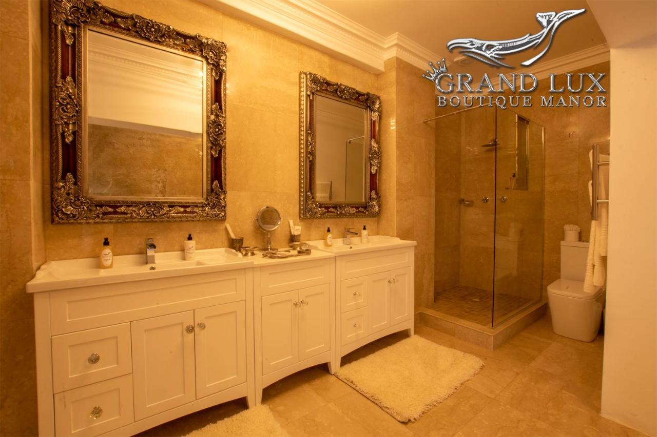 Grand Lux Boutique Manor Hotel Херманус Екстериор снимка