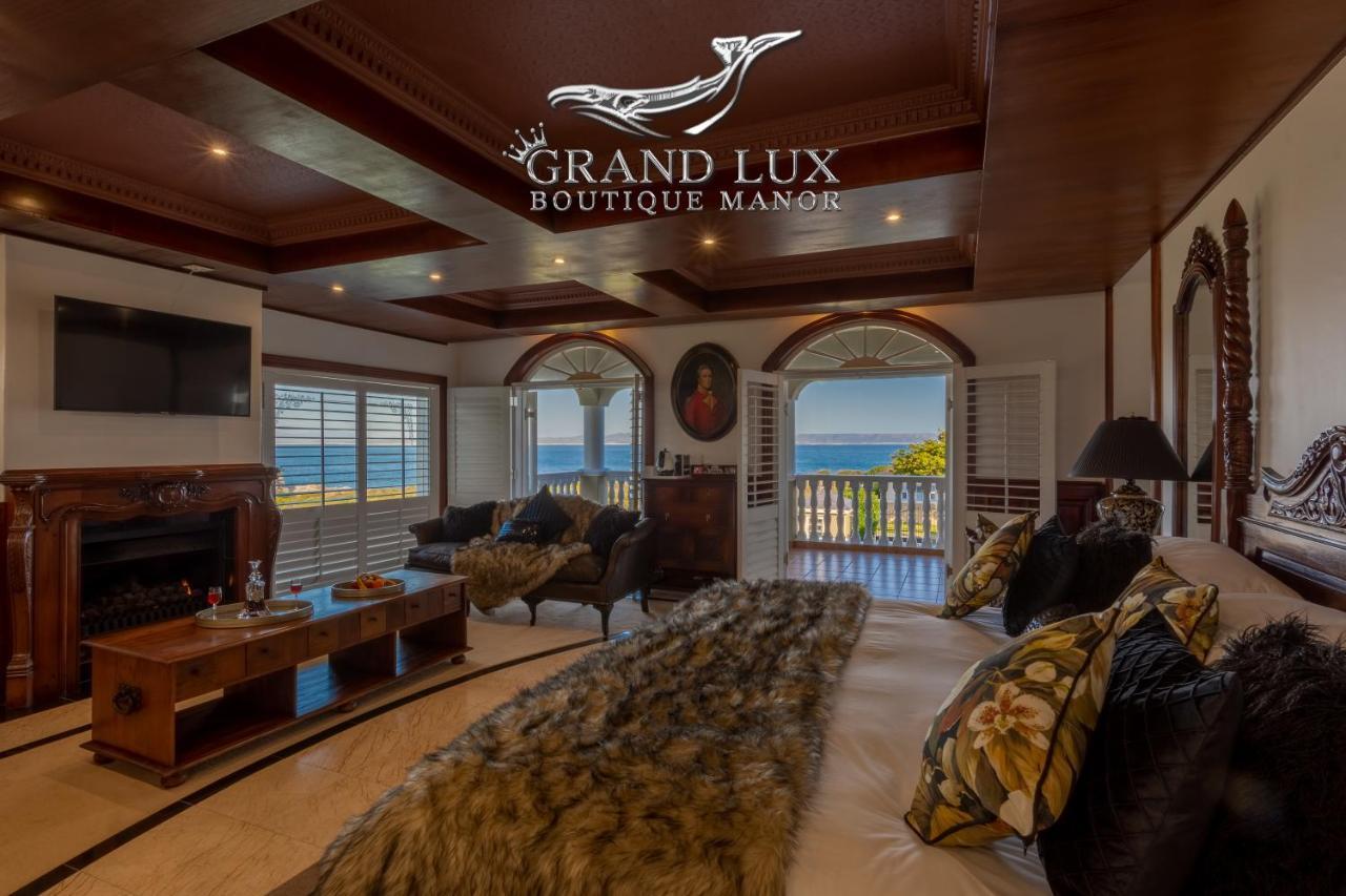 Grand Lux Boutique Manor Hotel Херманус Екстериор снимка