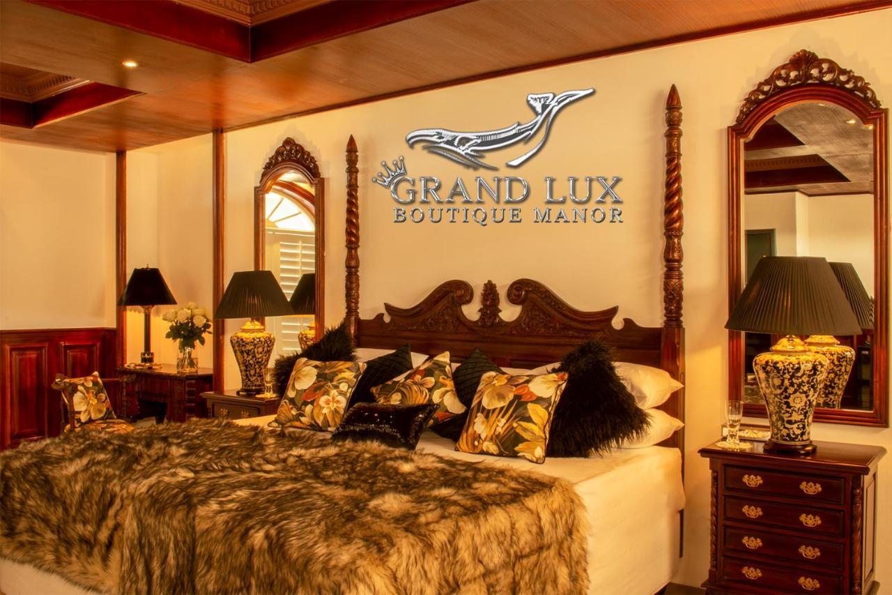 Grand Lux Boutique Manor Hotel Херманус Екстериор снимка