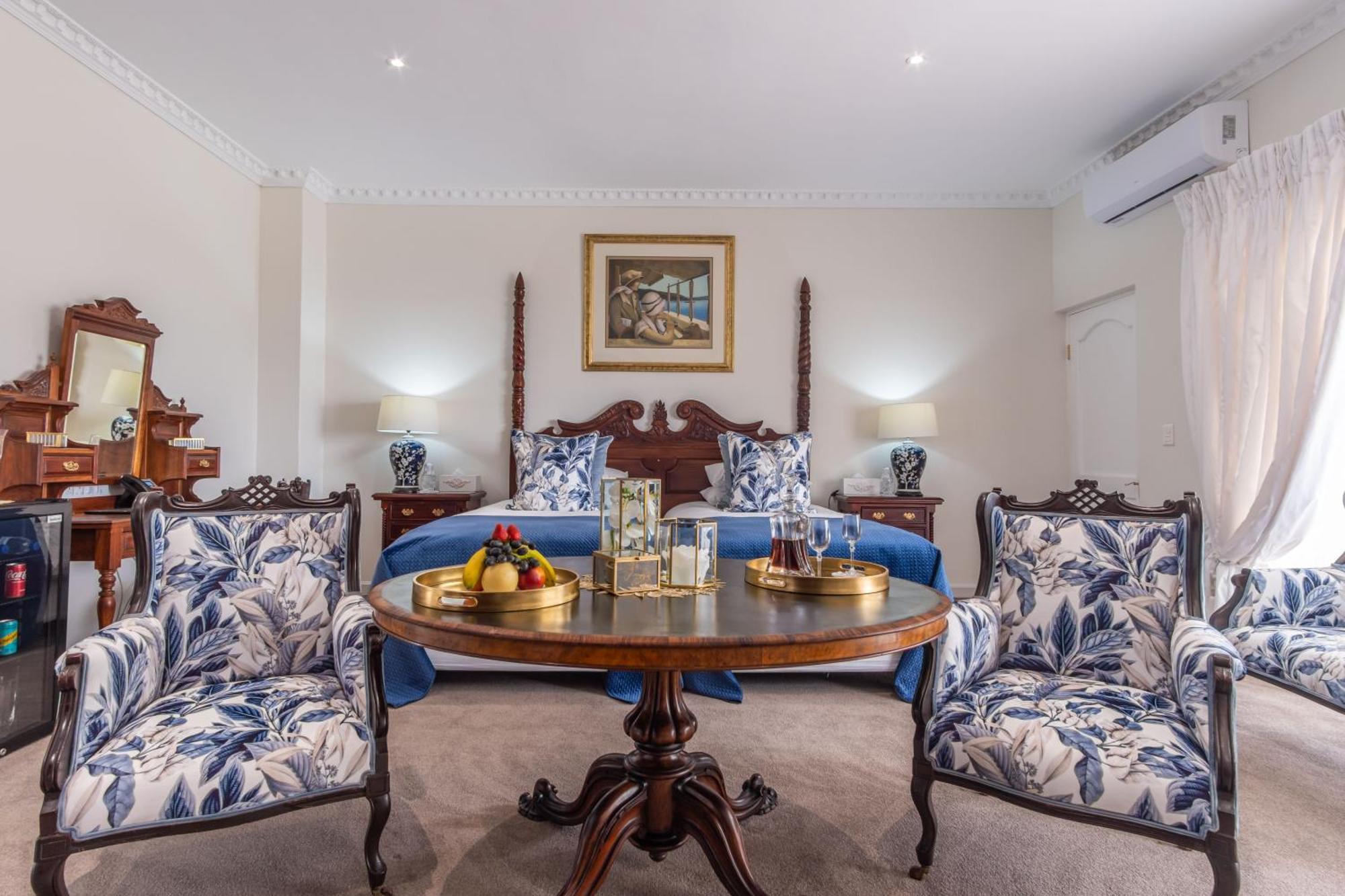 Grand Lux Boutique Manor Hotel Херманус Екстериор снимка